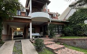 Casa Grand Bourg Con Magnífica Vista Y Pileta